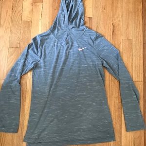 Grey long-sleeve Nike dri-fit top